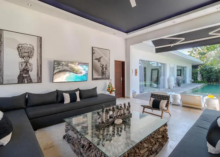 Gorgeous Tropical 3 Bed Pool Villa, 24hr Security Villa *